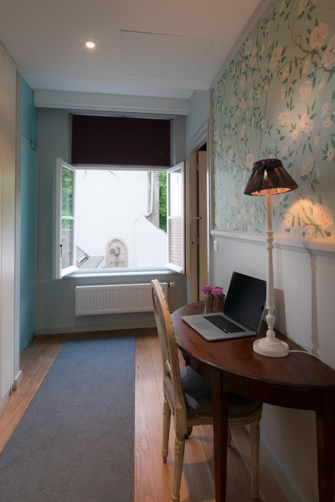 Canalside House - Luxury Guesthouse Bruges Extérieur photo