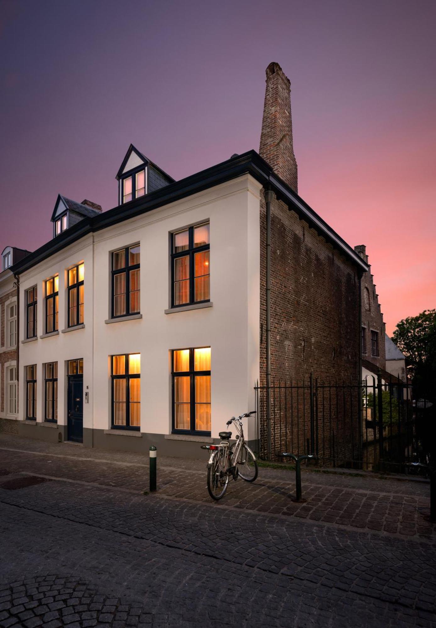 Canalside House - Luxury Guesthouse Bruges Extérieur photo